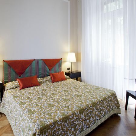 Palazzo Lombardo Bed & Breakfast Florence Exterior photo