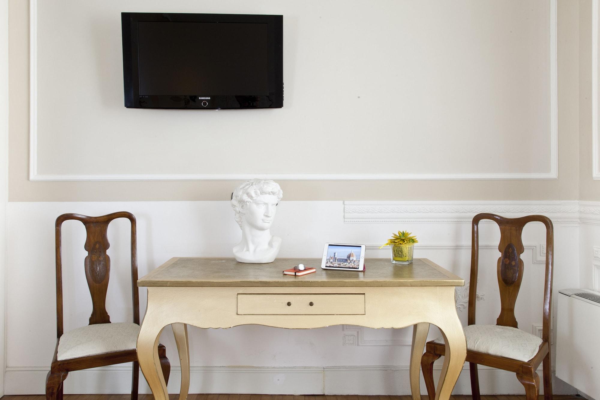 Palazzo Lombardo Bed & Breakfast Florence Exterior photo