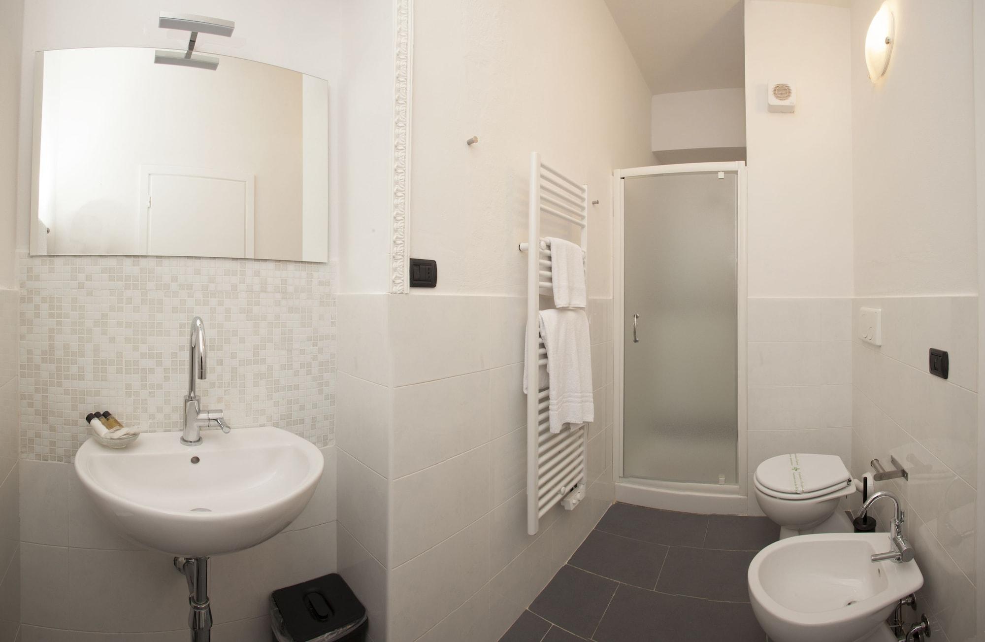 Palazzo Lombardo Bed & Breakfast Florence Exterior photo